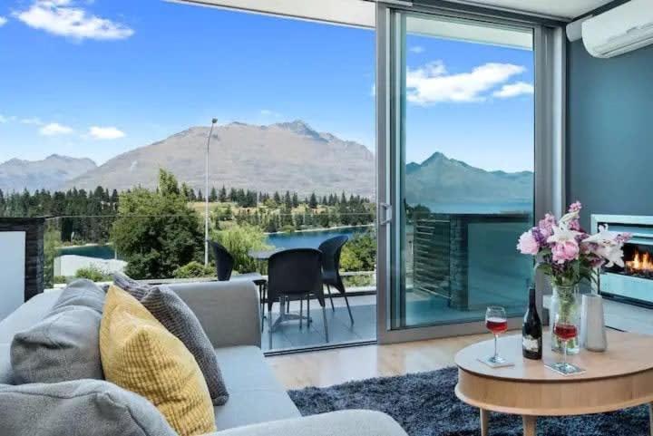 Luxury Lakeview 2 Bedroom Apartment Queenstown Eksteriør billede
